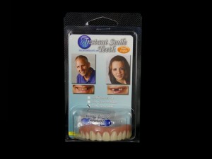 Nakładka na zęby INSTANT SMILE seria REGULAR rozmiar MAŁY kolor NATURALNY A2